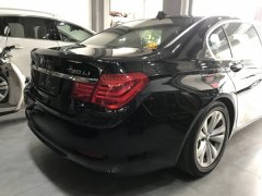  BMW 730LI    β
